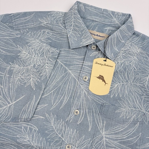 Tommy Bahama Other - Tommy Bahama Men's Medium Palm Leaf Print Button-Down LT Blue Shirt ST326961TX